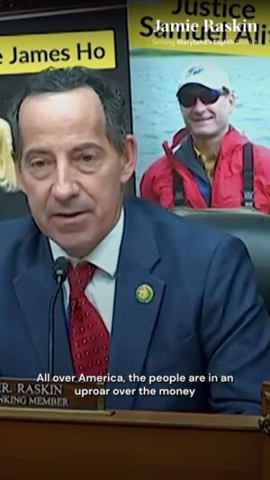 Jamie Raskin Instagram - Right-wing sugar daddies are bankrolling ethically challenged Supreme Court justices, but the GOP says the real crisis is when victims of toxic torts raise money to sue corporate wrongdoers.

Banana Republicans cover up the ethics crisis on the Supreme Court.