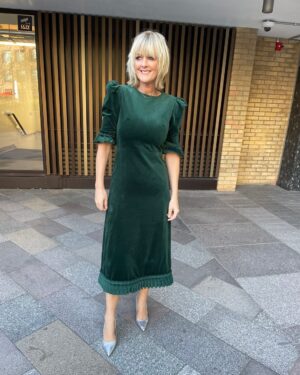 Jane Moore Instagram - Sometimes, you just put on a dress and feel right at home. You know you can go anywhere in it - dinner, drinks, Xmas party (if we’re allowed to have one 🤷‍♀️) office, whatever - and it will never look anything but stylish. For me, this is one of those dresses. On loan from small brand @stonedwaisted it’s made (in Suffolk) from 100 per cent needle cord (machine washable) but looks like velvet and comes in pale pink and electric blue too. It’s not cheap but it’s beautifully made (definitely NOT fast fashion) and the fabric quality suggests it will last you for years. @loosewomen @mothershoppers @makeupcouk Shoes by @zara