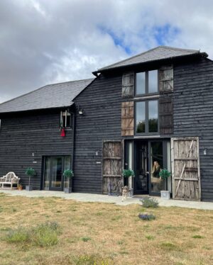 Jane Moore Instagram - Happy 30th birthday to my wonderful first born @esmoore Have just popped in to surprise her and her mates enjoying a weekend at this divine #airbnb @parkfarmbarn ❤️They can’t get rid of me that easily 😂