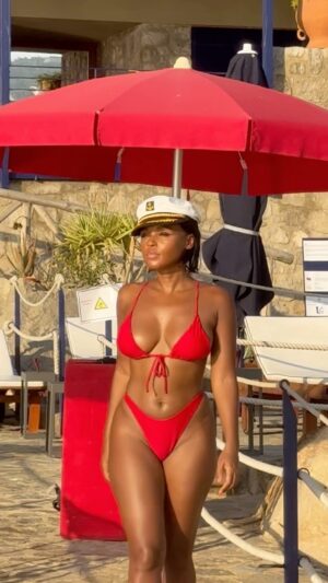 Janelle Monáe Instagram - My target has been located. Revenge is a tasty thing.
👩🏾‍✈️🔪🇮🇹