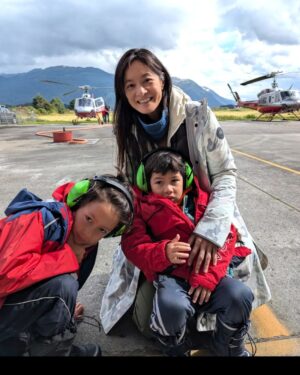 Janet Hsieh Instagram - Kids are just as excited for school as they were for our Alaskan cruise with @princesscruisestw 孩子們對上學和對我們去阿拉斯加跟 #公主遊輪台灣  一樣興奮。