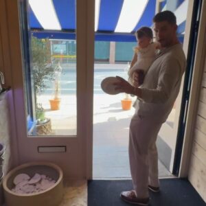 Janette Manrara Instagram - We’ve had the most amazing weekend celebrating Lyra! @aljazskorjanec parents and grandmother came over to spend time with/ her for her birthday and they brought along some beautiful lady bug decorations and cupcakes w/ Lyra’s many faces! Haha! We spent the day having a perfect family lunch, w/ a beautiful cake, and cuddles and love all day at home in the garden as the sun came out for our little sunshine! It was quaint, and warm and full of love ☀️🤍

Thank you so much for all of the beautiful birthday wishes! We are so happy in our little family bubble 🫶🏼