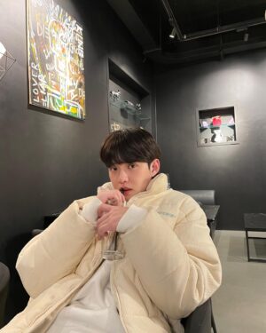 Jang Do-yun Instagram - 그림이뻐