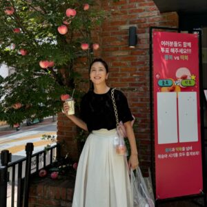Jang Ga-hyun Instagram - #onbrix  @onbrix_  성수팝업