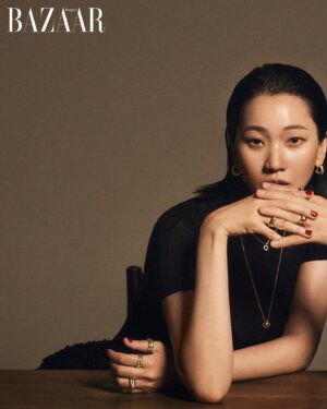 Jang Yoon-ju Instagram - 나보다 더 느낌있는 @jungseungmin 와 
@cartier #까르띠에 💍🤍

매주 수요일 7:00pm #윤쥬르 업로드 되는 날인거 아시죠? 
놀러오세효 ㅎㅎㅎ 오늘이에요 ~ 

@harpersbazaarkorea July2024 
Editor 윤혜영 / @y3h3y3
Photo 목정욱 / @mokjungwook
Film 김예진 / @kyeejin
Hair 조소희 / @soheecho_h
Makeup 김윤정 / @m_up_yun
Set Stylist 한송이 / songyee.hahn
Nail 최지숙 / @connie_cjs
Choreographer 윤대륜 / @yoondaelan
Assistant / 이서현 @seohnleee
