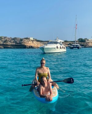 Janine Kunze Instagram - Paradies 🩵
#paradies #wasserfarben #meerliebe #qualitytime