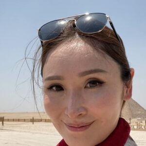 Actress Janis Chan HD Instagram Photos and Wallpapers July 2024