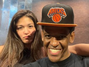 Jared Grimes Instagram - Oh snap!!! @etamaki finally in the building at @funnygirlbwy today🎉🙌🏾Now I gotta figure out how to get @jackjmessina @athenakarkanis and @garrettwareing out before we close 😅⏳#actorslife #funnygirlbroadway #funnygirl #castmates #broadway