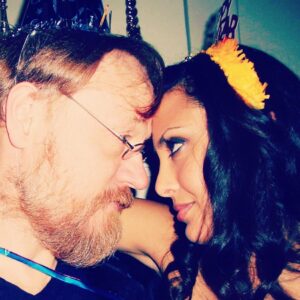 Jared Harris Instagram - So long, old year, and we welcome you, new one.

We are thinking of our friends & family, wishing we could celebrate the way we once did. Lots of laughter, merriment, and shenanigans past now give way to quiet nights just us at home, staying safe & counting our blessings.

We raise our glasses to cheer & remember our ascended friends & family, & hope for luck, happiness, sanity & light to come.

Pic circa ‘10’s NYE party, Mad Men days, beard hastily grown to play Moriarty. 🎭 

#TeamHarris
#FBF
#HappyNewYear