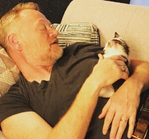 Jared Harris Instagram - We made some new friends today! Thank you to @catconworldwide for helping @allegrariggio arrange our fun shoot (she took all these candid pics), @oh.em.gen & @foundanimals for the support, @shaelacook for being our amazing photographer! All our kitten models are available for adoption at @adoptnshop, 4235 Sepulveda Blvd, Culver City, CA 90230 #TeamHarris #CatConWorldwide #AdoptDontShop