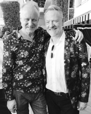 Jared Harris Instagram - Just two men who love flowers 🌸 (pic by my lovely @allegrariggio) #TeamHarris #Emmys2019 #ChernobylHBO #PartyPatrol #BaftaTea