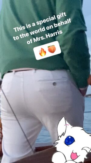 Jared Harris Instagram - (Mrs. Harris here with a special treat my laughing & very embarrassed husband is tolerating as an experiment to see if sexy pandering can grow his followers past 60k) 

🎶🎥🔥🍑😍🤣

A little context: we were enjoying some time on our friend’s boat with them for a couple days, and as Jared was chatting to them, I noticed him bopping along to the music while the sun was setting…and snuck this little video. For…you guessed it…POSTERIOR-ity.😏🍑🤣)

(Video by yours truly, @allegrariggio 🤩)

(Also…you’re alllllllllll welcome🤣😘)

#TeamHarris 
#GrowYourFollowers
#HotBuns
#SexSells
#CasualModeling 

😍