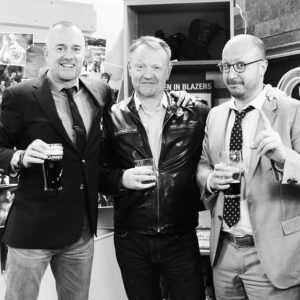 Jared Harris Instagram - Throwback to that one time I did @meninblazers six years ago. What a fun day. Thinking about it now, and how currently everyone has podcasts...they certainly were ahead of their time. Call me; I’d love to chat again. Also, I can’t find if Roger Bennett is on Instagram to tag him, if anyone can help (pic by @allegrariggio 📸) #TeamHarris #MenInBlazers #Footy #Futbol #PremierLeague