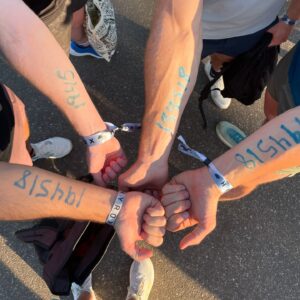 Jared Reinfeldt Instagram - First @hyroxamerica relay in the books this Saturday.  Even with four of us, we couldn’t keep up with Sammy 😂. We all really took a beating—my butt has never been more sore. Still slayed tho, obviously. 

And then, @pridefit 5k on Sunday, with the most gorgeous group of runners, joggers, and walkers enjoying a perfect day in Central Park to benefit @out.fdn Two-time champion @gradykeefe took the crown for the third time, despite my attempts to bribe someone—anyone!—to beat him. 

Also, if anyone from Hyrox reads this…we can’t find our official score 😂. Help a girl out or I will be forced to claim it as 54 minutes. Sorry!