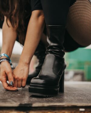 Jasmin Wagner Instagram - Anzeige | FOREVER IN LOVE WITH THESE 👢👢 @buffaloshoes 

#meltfestival #blümchentour #buffalo #buffaloshoes #advertisement #ad #blümchen2024 #heels #timelessheels #festivalsommer