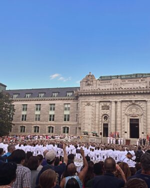 Jason Cabell Instagram - Good Luck, Hendo! Plebe Summer has started at @usnavalacademy @usna.2028 Go get some! See you in August.