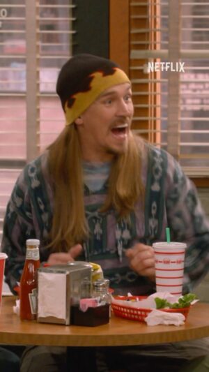 Jason Mewes Instagram - Sonny and Bunch are back for Part 3 of THAT ‘90S SHOW! New episodes drop on August 22nd🤘only on @netflix! #That90sShow