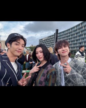 Jasper Liu Instagram - Le Monde Est à Vous
世界是你的
The World is Yours

#LVMenSS25
#LouisVuitton
@louisvuitton 
@pharrell