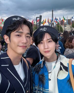 Jasper Liu Instagram - Le Monde Est à Vous
世界是你的
The World is Yours

#LVMenSS25
#LouisVuitton
@louisvuitton 
@pharrell