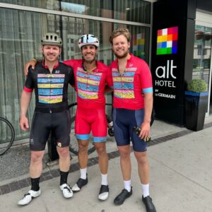 Jay Du Temple Instagram - Recap d’un partenariat de rêve avec @legermainhotels et @althotel . Merci pour votre accueil, vos attentions et votre confort qui ont rendu cette tournée encore plus spéciale.