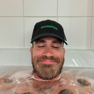 Jay Du Temple Instagram - Recap d’un partenariat de rêve avec @legermainhotels et @althotel . Merci pour votre accueil, vos attentions et votre confort qui ont rendu cette tournée encore plus spéciale.