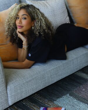 Jazmin Johnson Instagram - 🐢 Poking my head out of my shell to say hey 👋🏼

I used to think the grass was greener on the other side, until I started watering my own garden. Colorful & vibrant … full of life & death. Heavy resistance towards acceptance & self awareness. Choosing what I wanted to deem as true & selectively forgetting what really was. Self sabotage and seamlessly meshed potential. All these mental bricks curated the pinnacle of my awakening. Could it be true we all chase what we don’t have while unconsciously becoming blind to what’s right there in front of us?Hmmmmmmm, maybe baby. Lol.

I’m so thankful for the recent sales of my first published workbook, your faith in my ability to help you on your life journey fuels me to continue to ascend. I’ve been a writer since I’ve been able to write, it started with poetry and bloomed into self expression in every form. I feel most me when I write. My thoughts are clear and I’m faceless … allowing me to think without the pressure of judgment. 

There’s so much more to come and I’m so thankful for you being a piece to my puzzle of growth, I hope you allow me to continue to be a part of yours. 😘🫂✨