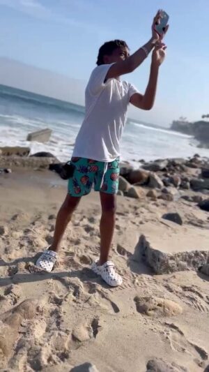 JeCobi Swain Instagram - The key is 🔑 inside 🙏🏽❤️💯 ☀️ 🏝 🌊 ✨

Original freestyle was with no music but love this song so much! 😎✨
Song: Hey Mama
Artist: @jonasblue 
#jonasblue #beach #beachvibes #dancer #dancing #acapella #dancecover #dancevideos #accapellafreestyle #dancelife #dancevideo #justdance #art #beachday #kiddancer #freestyle