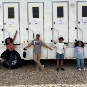 JeCobi Swain Instagram - This was just as much fun as it looks lol! 😆🤣🎢🚙🙌🏾
Love working with this family ♥️💯✨ 
@theaylaraeneal @jmcdeezie @byoungworks 

Thank you @toyota for choosing us to be apart of this and for providing beyond an incredible filming experience on my bday week this summer! ☀️💯🙏🏽🤎

#toyota #toyotacars #newcommercial #psalm3723 #thankful #somuchfun #carcommercial #commercial #cars #summer #summerfun #tvfamily #familytime #filmingfun #familyfun #commercials