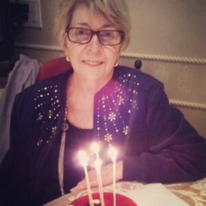 Jean-Thomas Jobin Instagram - Bonne fête à celle qui me manque tous les jours; je peux difficilement imaginer un ange qui correspond autant à cette définition. La bonté et douceur incarnée! ❤️