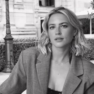Jeanne Goursaud Instagram - Merci @diorbeauty / 1st picture by @pierre__mouton @dior #DiorSpaCruise #diorskincare Ad