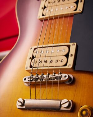 Jeff Beck Instagram - Jeff Beck is one of the greatest guitarists in history, capable of playing virtually anything in his own unique, soulful style. He made his breakthrough playing in the Yardbirds, making groundbreaking music on his ’59 Les Paul Standard. On his birthday, we are proud to commemorate the life of the legendary Jeff Beck with the limited-run Jeff Beck “YardBurst” 1959 Les Paul Standard.

The “YardBurst” is a faithful recreation of this iconic guitar, complete with its unique and instantly identifiable traits, including the classic white bobbin humbuckers and black single-ply pickguard. An aged Lifton hardshell case and a selection of special commemorative case candy are also included. 

Only 130 of these exceptional recreations were handmade by the expert luthiers of the Gibson Custom Shop in Nashville, Tennessee, as part of this remarkable limited run and artfully aged to match the original as it appeared during Jeff’s Yardbird days by the Murphy Lab.

Learn more Gibson.com or at the link in our bio.

#gibson #theoriginal #lespaul #jeffbeck #yardbirds