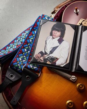 Jeff Beck Instagram - Jeff Beck is one of the greatest guitarists in history, capable of playing virtually anything in his own unique, soulful style. He made his breakthrough playing in the Yardbirds, making groundbreaking music on his ’59 Les Paul Standard. On his birthday, we are proud to commemorate the life of the legendary Jeff Beck with the limited-run Jeff Beck “YardBurst” 1959 Les Paul Standard.

The “YardBurst” is a faithful recreation of this iconic guitar, complete with its unique and instantly identifiable traits, including the classic white bobbin humbuckers and black single-ply pickguard. An aged Lifton hardshell case and a selection of special commemorative case candy are also included. 

Only 130 of these exceptional recreations were handmade by the expert luthiers of the Gibson Custom Shop in Nashville, Tennessee, as part of this remarkable limited run and artfully aged to match the original as it appeared during Jeff’s Yardbird days by the Murphy Lab.

Learn more Gibson.com or at the link in our bio.

#gibson #theoriginal #lespaul #jeffbeck #yardbirds