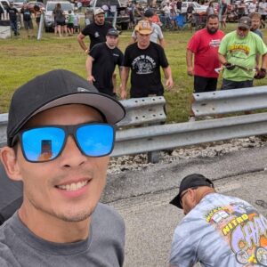 Jeff Bonnett Instagram - Farntruck didn't break it this time, but he gonna help fix it 😆 I'm sure it's not uncommon, but I've never seen race fans jump out of their seats to help the track officials repair a guardrail after a wreck. Truly inspirational and restored my faith for this culture 💪
