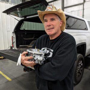 Jeff Bonnett Instagram - Holding it like a newborn 😆 If @blueprint_engines is missing a carburetor, I know where you can find it lol