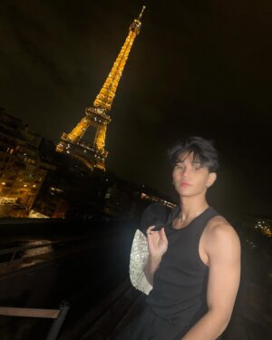 Jeff Satur Instagram - HVD