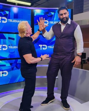 Jeffrey Jarrett Instagram - @realjeffjarrett   @theparkerboudreaux   @hellosatnam 

@luchalibreaaa Media Day #TriplemaniaXXXII Monterrey 

LIVE on @fitetv