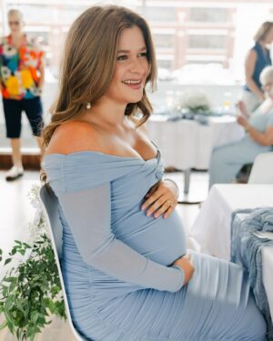 Jenna Boyd Instagram - One of the sweetest days 🧸🩵🍯 Beyond humbled that my kid is so loved already. 

@betsydutcherphoto