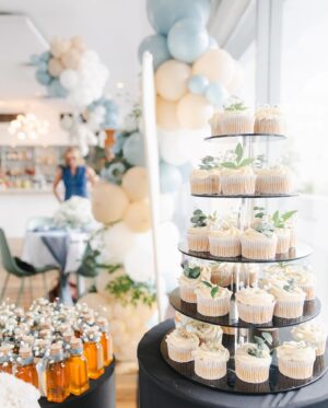 Jenna Boyd Instagram - One of the sweetest days 🧸🩵🍯 Beyond humbled that my kid is so loved already. 

@betsydutcherphoto