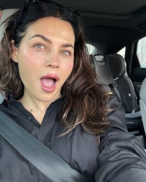 Jenna Dewan Instagram - Baby bliss with a side of mastitis