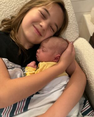 Jenna Dewan Instagram - Baby bliss with a side of mastitis