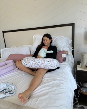 Jenna Dewan Instagram - Postpartum is truly a vibe