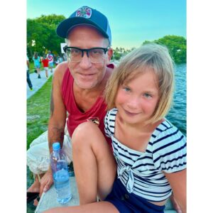 Jennifer Gimenez Instagram - This summer has been filled with so much love, family/friends, laughter and memory making moments. To be alive and present for these moments is such a blessing. 

@timryandopeman @brandon__novak @josh_dingle @cullenseipp #Kenzie #MayLay #Mackenzie #Friends #SoberParents  #TimJenn #Powercouple #WeAreAForce #DopeToHope #JenniferGimenez #TimRyan #Recovery #Sober #SuperModel #Actress #Actor #Fashion #Movies #RealityShows #TVPersonalities 
#Writer #ChangeMaker #Influencer #Speaker #Interventionist #Podcast #TheTimAndJennShow #SoberIsSexy