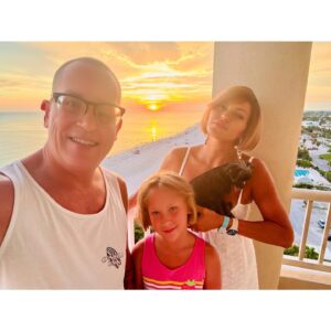 Jennifer Gimenez Instagram - Summer time vibes…
What an amazing get away we had with my gorgeous and amazing husband @timryandopeman and our sweet Kenzie. 
And let’s not forget little #Maylay.
#Summer #SummerTime #Beach #Getaway #Family #SoberParents #SoberFamily #TimJenn #Powercouple #WeAreAForce #DopeToHope #JenniferGimenez #TimRyan #Recovery #Sober #SuperModel #Actress #Actor #Fashion #Movies #RealityShows #TVPersonalities 
#Writer #Influencer #Speaker #Interventionist #Podcast #TheTimAndJennShow #SoberIsSexy