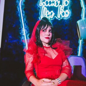 Jenny Lorenzo Instagram - Eyyy! 💃🏻@beetlejuicemovie hits theatres Sept 6th! Big scary thanks to @wbpictures for inviting me to the LA premiere and afterparty at @beetlejuiceafterlife.exp! 

Y’all know I’m a die-hard Beetlejuice fan, both the live-action and animated series, and “Beetlejuice Beetlejuice” hit all the right notes for my spooky lil nostalgic soul. 🐍🪲 

MUA @jenxbouton 

#beetlejuice #wbpictures #beetlejuice2 #espooky #lydiadeetz