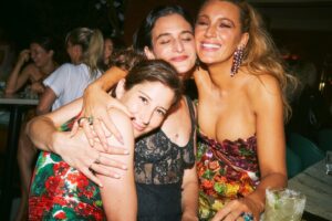 Jenny Slate Instagram - Congrats to @blakelively , a true example of confidence, kindness, and blazzzzzing bright talent. What a pleasure to join you in this work and general party time!

Makeup: @kirinstagram 
Hair: @hairjordan 
Dress: @collinastrada
Jewels: @catbirdnyc