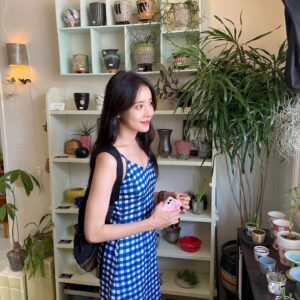 Actress Jeong Sin-hye HD Instagram Photos and Wallpapers August 2024
