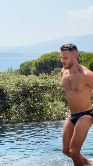 Jérémy Samat Instagram - Cala Rossa vibes ☀️