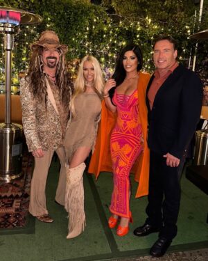 Jess Harnell Instagram - Friday Night date night with dear friends. Wishing you all a fantastic weekend full of LOVE ❤️🥰