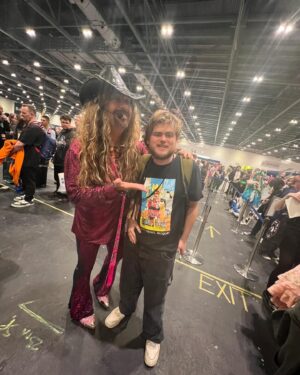 Jess Harnell Instagram - Saturday Excel: Hanging with some friends at London Comicon 2024!! 

Who’s coming to join us & have a blast at the Comic-Con today?!!! 👏👏👏👊🎫🎫🎫🎫