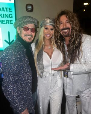 Jess Harnell Instagram - We’ve all had movies that impacted us, 
that truly made a difference in our lives. For me, one of those was “Jesus Christ Superstar”. 
Not only did it give me my first exposure to what would become my chosen faith, it also showed me the brilliance of Mr. Ted Neeley in the title role. 
He was the first one who made me think “I’d like to do screaming rock and roll someday” and was a huge influence on me.
Well, last night Cara and I had the pleasure to meet him and others from the film (including the amazing Yvonne Elliman, who played Mary Magdalene and who we sat next to, for the screening!).
They all could not  have been kinder. 
At one point, Ted and I shared some special words and we now call him our friend. 
Thank you @tedneeleyofficial , for both then and now. 
They say you should never meet your heroes. 
In this case, they were wrong. 🙏🏻🤟🏻🙏🏻
Ps: What was a movie that really made a difference in your life, and why?